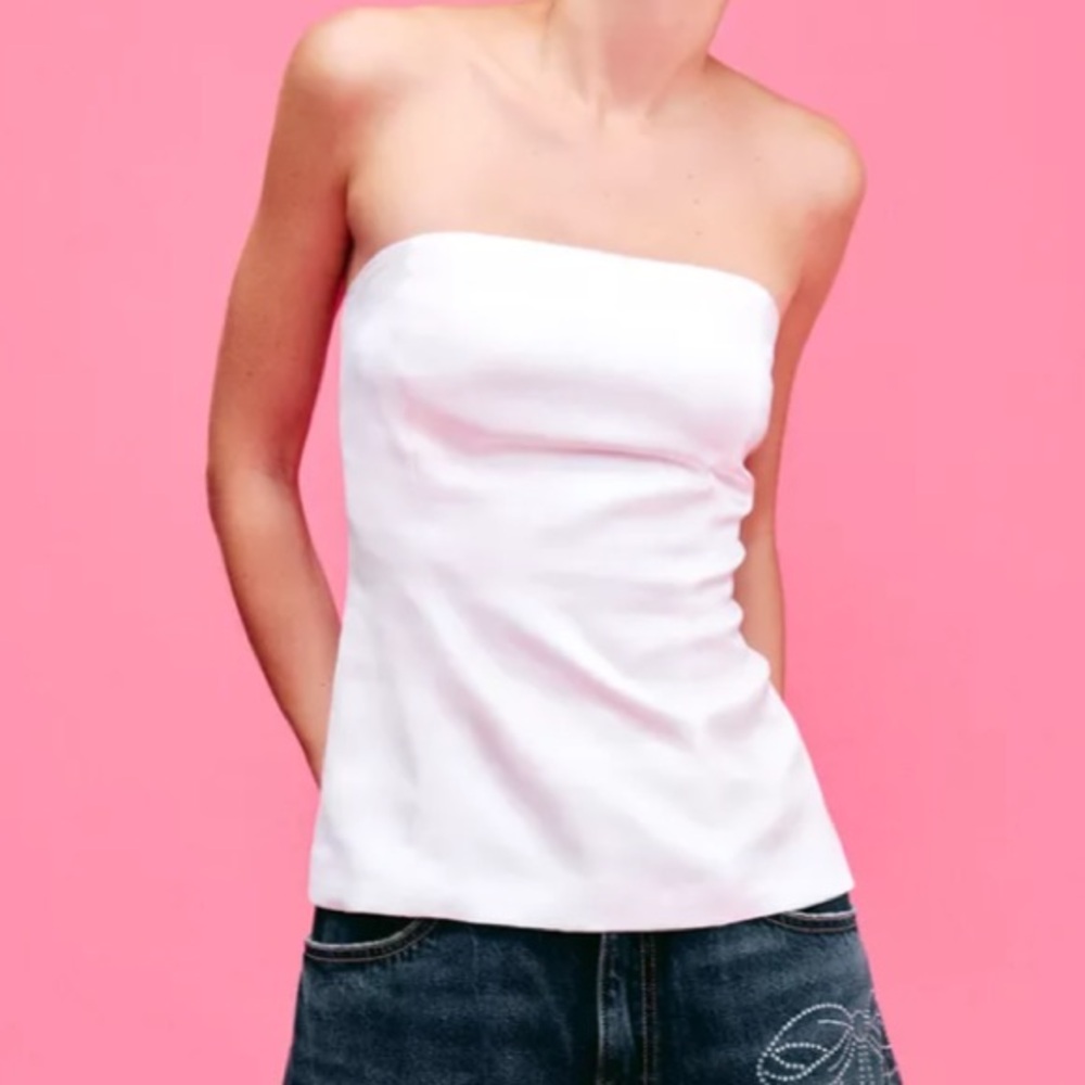 Strapless top